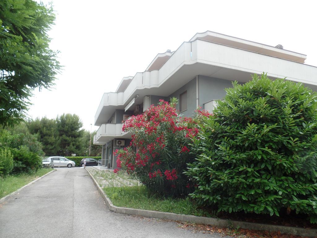 Casavacanze Castelli Di Sabbia Porto SantʼElpidio Екстериор снимка